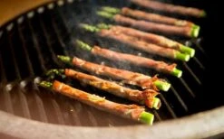 Grille De Gril En Fonte, Petite / Minimax - Big Green Egg -Big Green Egg 1200x750 4